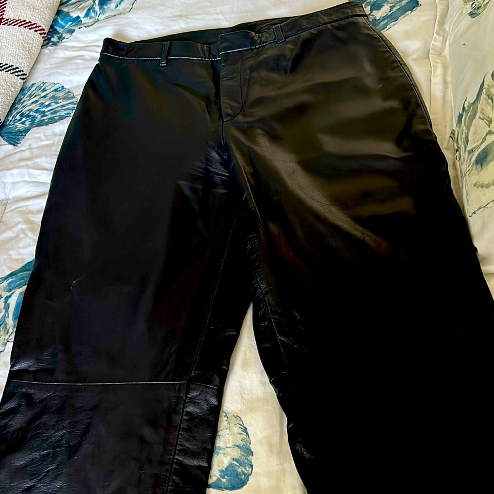 Nine West size 10 leather pants.  Excellent condition